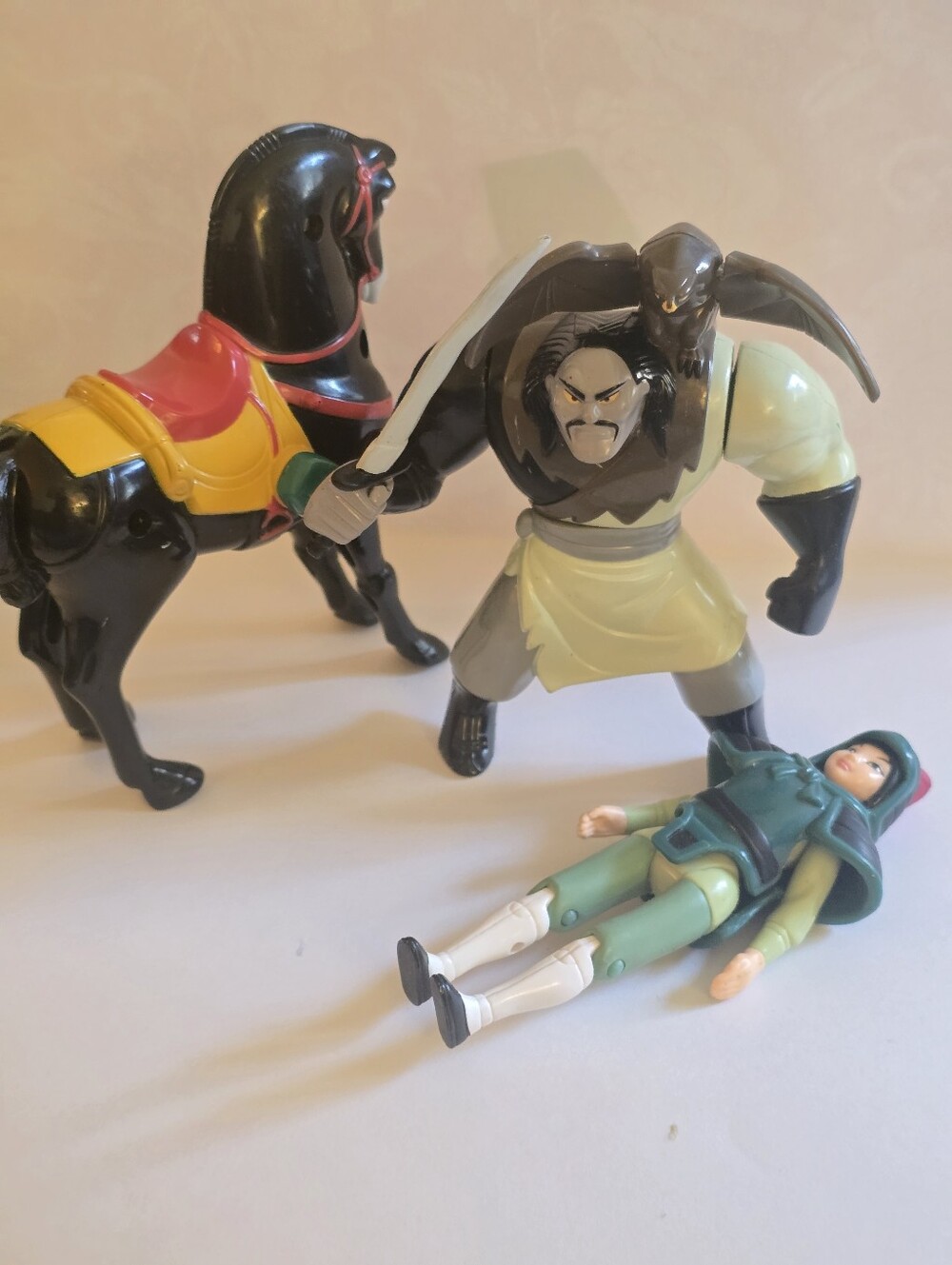 Vintage Disney's MULAN Lot of 3 Figures 1998 McDonalds Toys Shan-yu Li-Shang